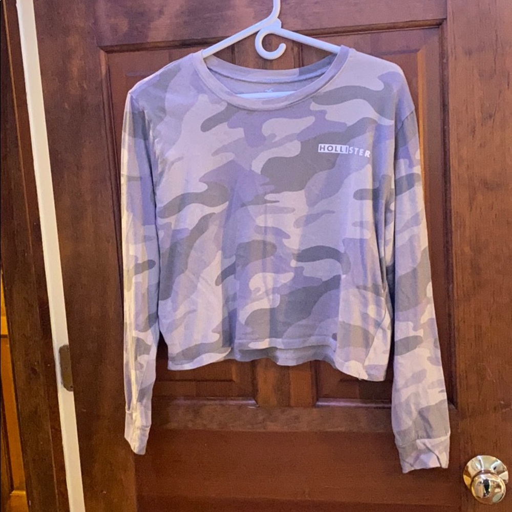 cropped long sleeve